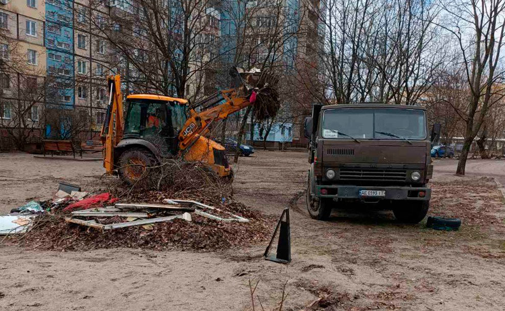 Прибирання снігу (фоторепортаж)