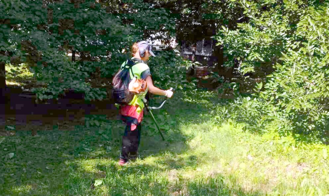 Минулого тижня робітники  «Екології-Д» здійснили покіс обсягом 376 523 м.кв.